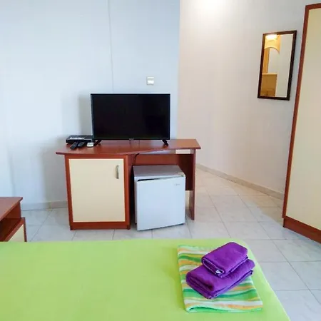 Kъща за гости прохлада 3 и 4 етаж 3* Синеморец